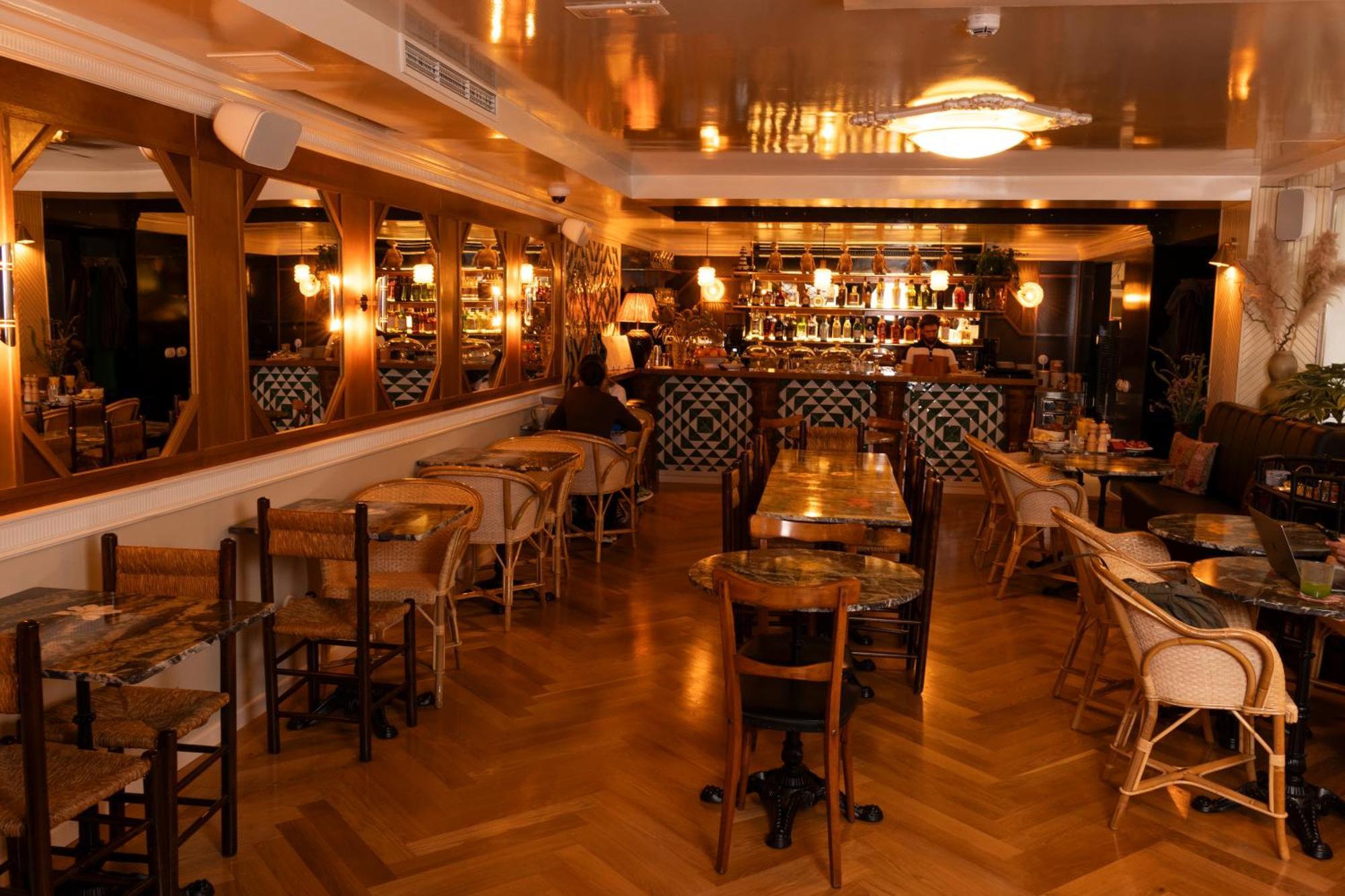 Hotel Du Temps Мадрид Екстериор снимка
