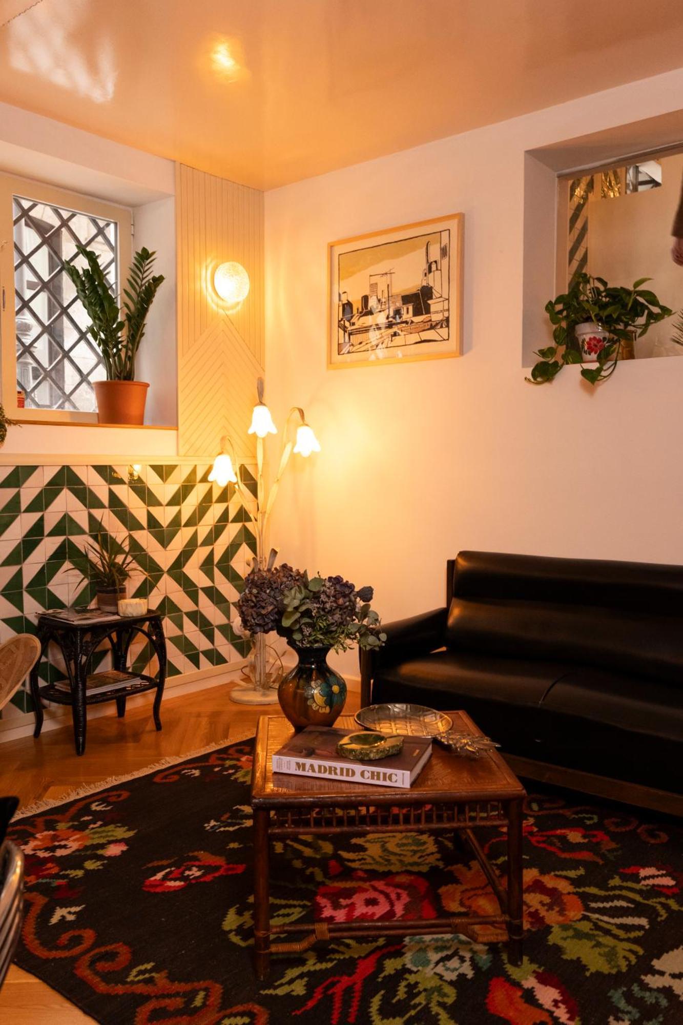 Hotel Du Temps Мадрид Екстериор снимка