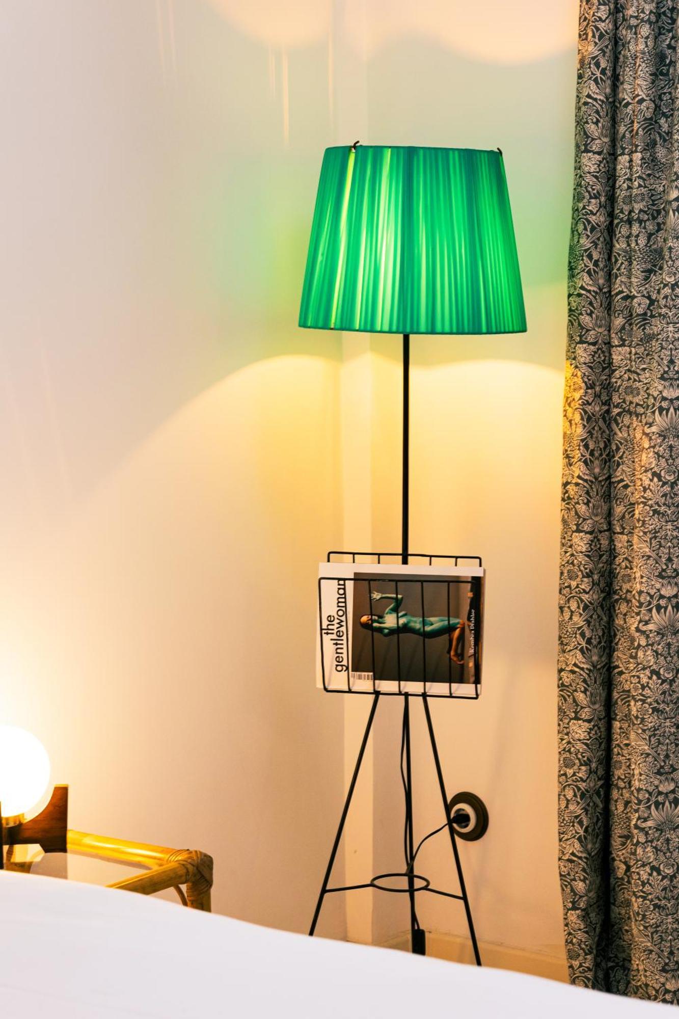 Hotel Du Temps Мадрид Екстериор снимка